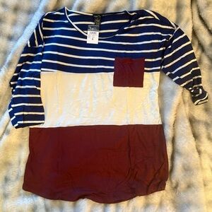 Rue21 Crewneck Top